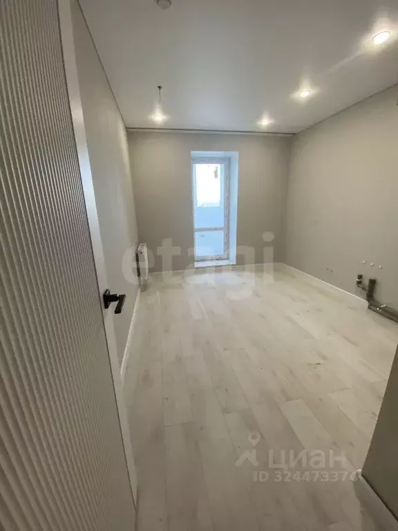 2-к кв. Саратовская область, Энгельс Новобазарная ул., 1 (74.3 м) - Фото 2