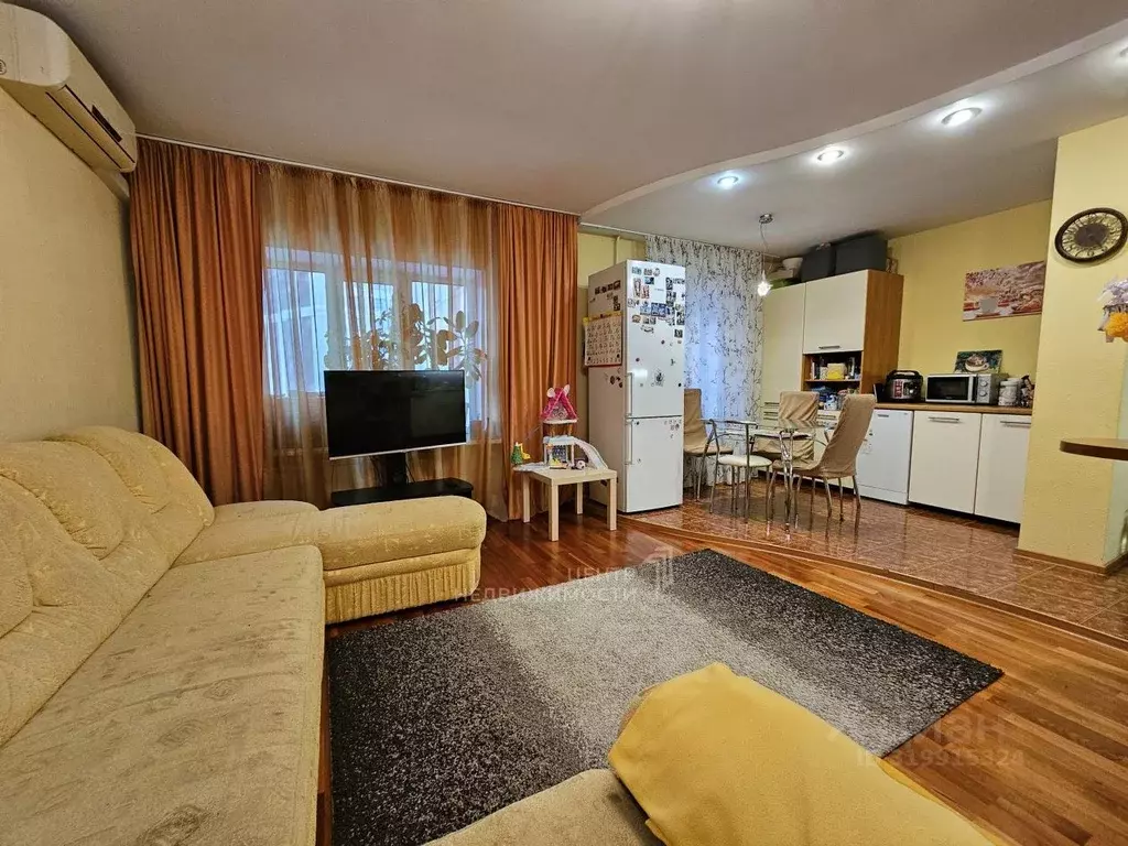 3-к кв. Татарстан, Казань Гвардейская ул., 58 (82.8 м) - Фото 1