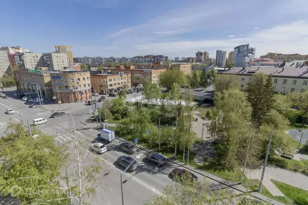 2-к кв. Тюменская область, Тюмень ул. Свердлова, 12 (51.0 м) - Фото 1