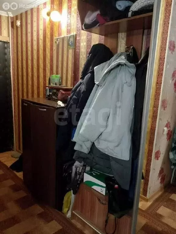 3-комнатная квартира: Барнаул, улица Гущина, 197 (46.8 м) - Фото 2