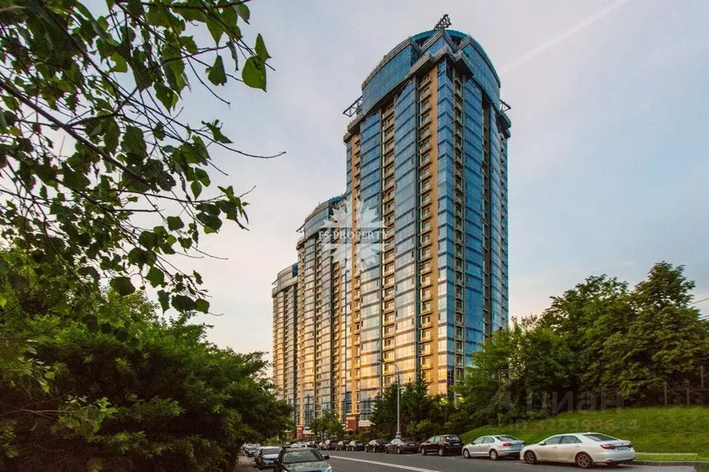 Гараж в Москва Нежинская ул., 1к3 (13 м) - Фото 1