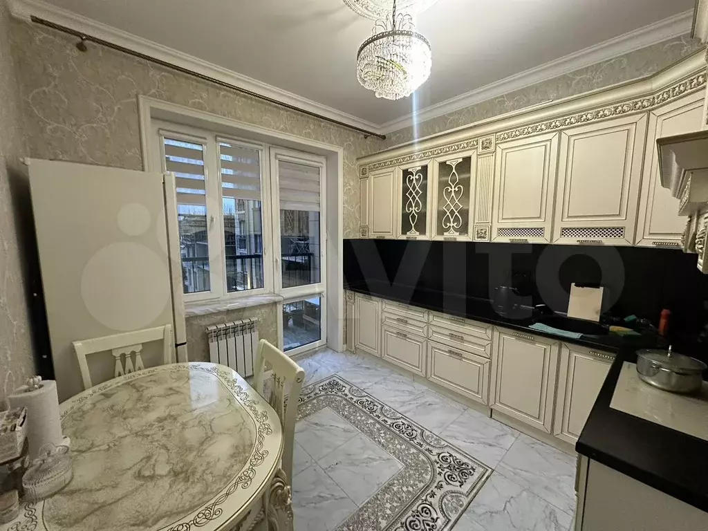 2-к. квартира, 45 м, 4/16 эт. - Фото 0