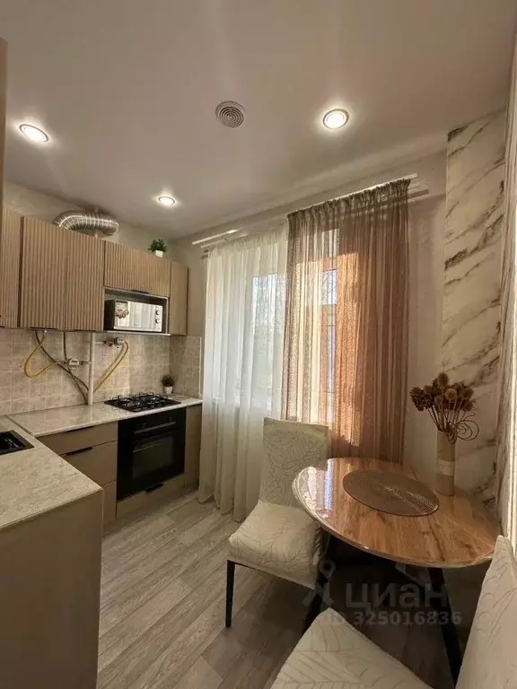 3-к кв. Татарстан, Казань ул. Ярослава Гашека, 5 (65.0 м) - Фото 1