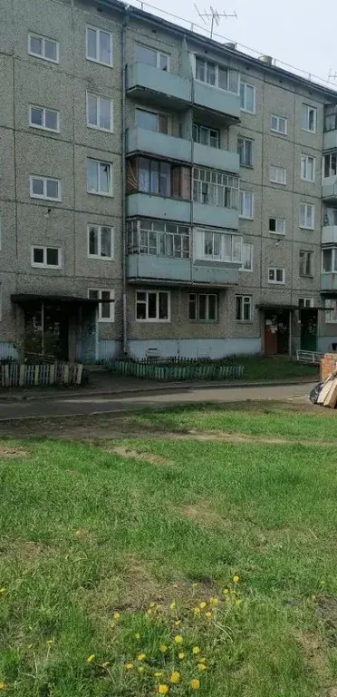 2-к кв. Иркутская область, Усть-Илимск ул. Героев Труда, 23 (43.6 м) - Фото 0