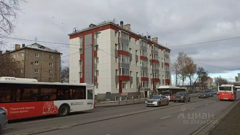 Помещение свободного назначения в Пермский край, Пермь Локомотивная ... - Фото 1