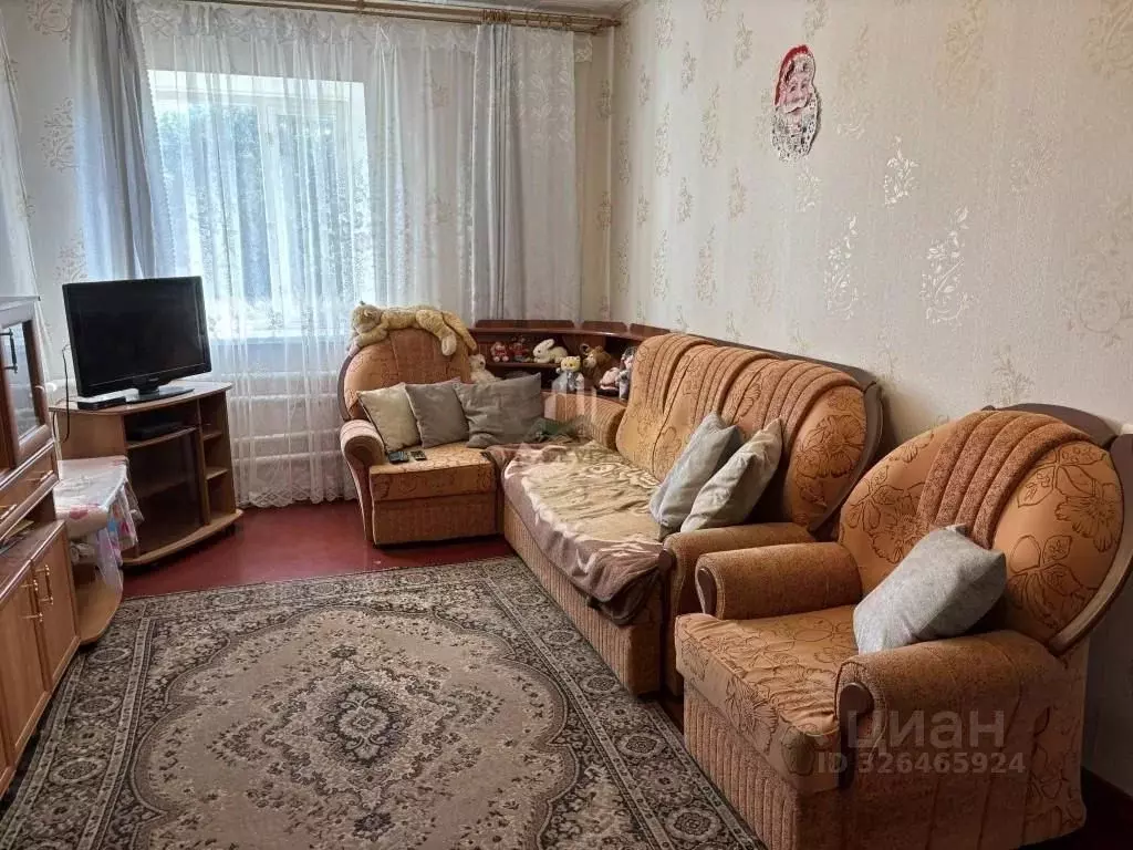 Дом в Саратовская область, Краснокутский район, с. Усатово Молодежная ... - Фото 1