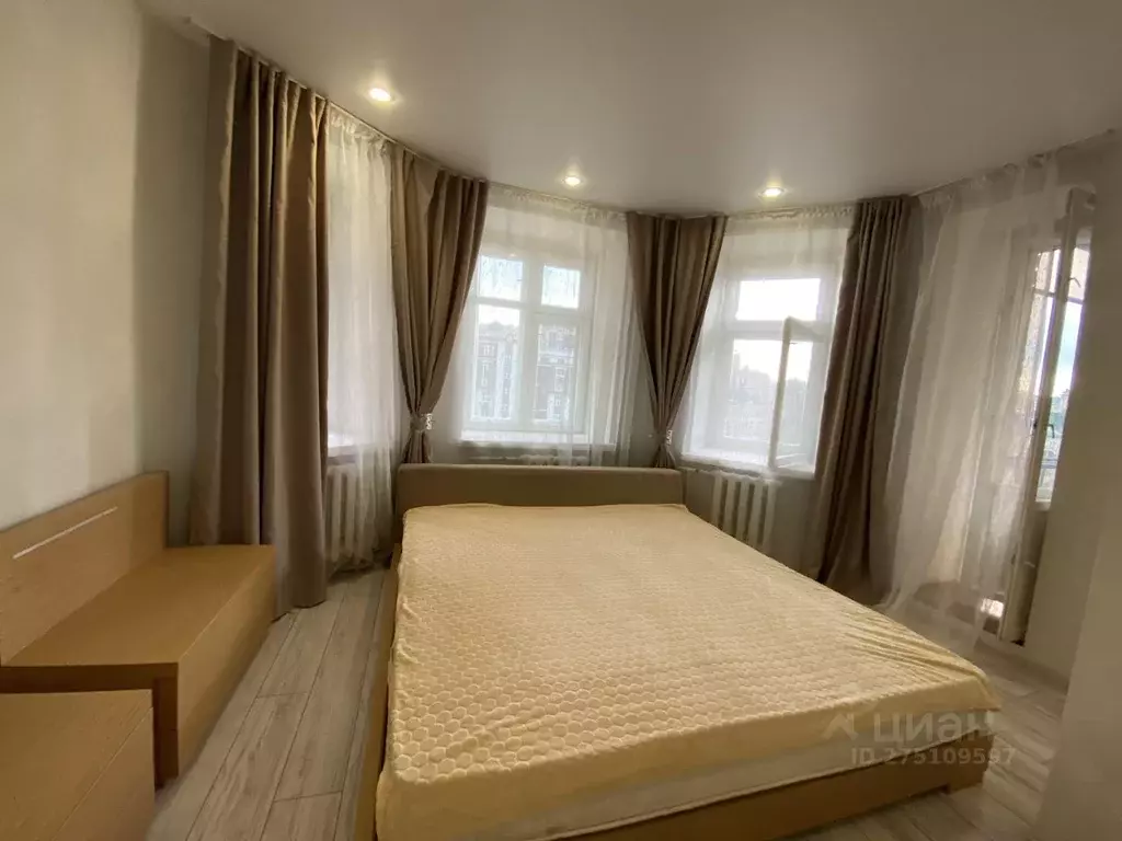 1-к кв. Татарстан, Казань ул. Баки Урманче, 8 (48.0 м) - Фото 1