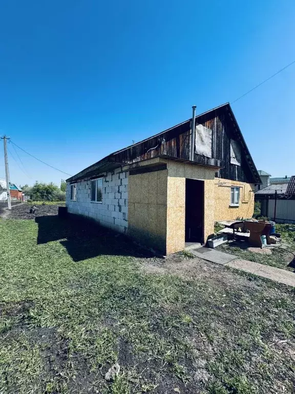 Дом в Башкортостан, Уфа ул. Аэродромная, 13 (60 м) - Фото 1