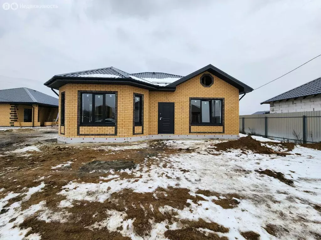 Дом в Тюмень, Нижневартовская улица, 65 (100 м) - Фото 1