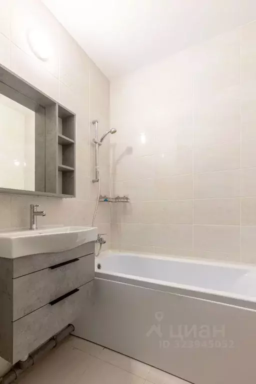 2-к кв. Санкт-Петербург Ленинский просп., 45к1 (67.1 м) - Фото 1