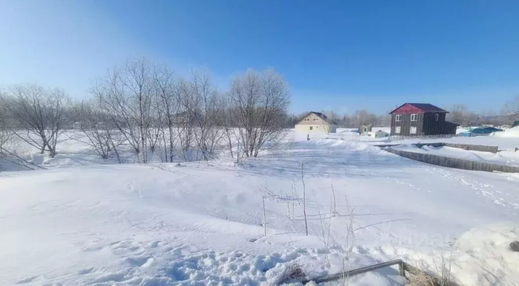 Участок в Сахалинская область, Южно-Сахалинск городской округ, с. ... - Фото 0