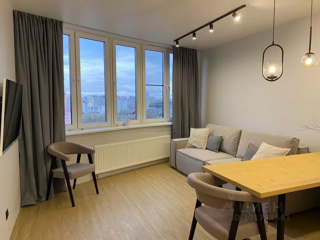 1-к кв. Пермский край, Пермь Екатерининская ул., 177А (56.0 м) - Фото 2