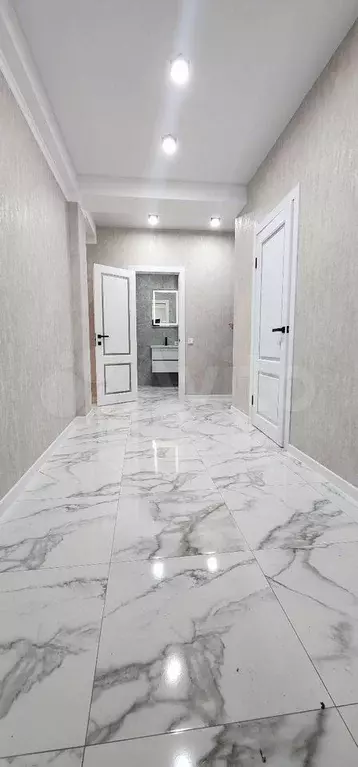 2-к. квартира, 62 м, 2/9 эт. - Фото 0