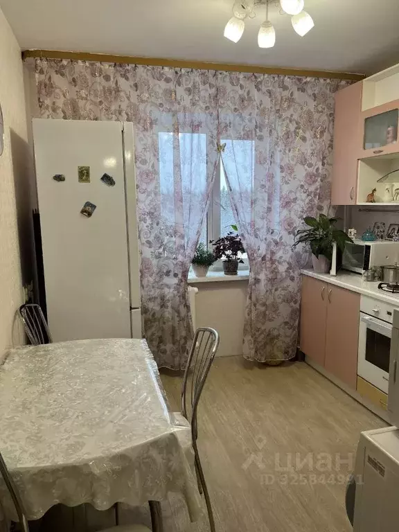 1-к кв. Коми, Сыктывкар Емвальская ул., 21 (32.9 м) - Фото 1