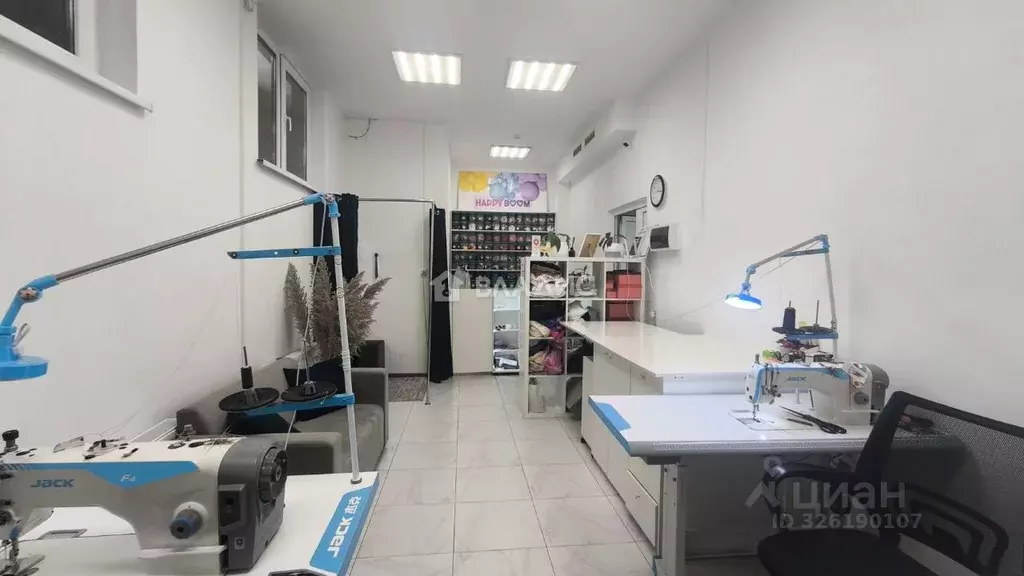Помещение свободного назначения в Крым, Симферопольский район, с. ... - Фото 2