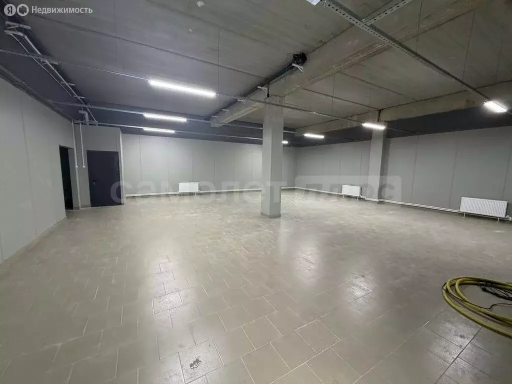 Помещение свободного назначения (180 м) - Фото 1