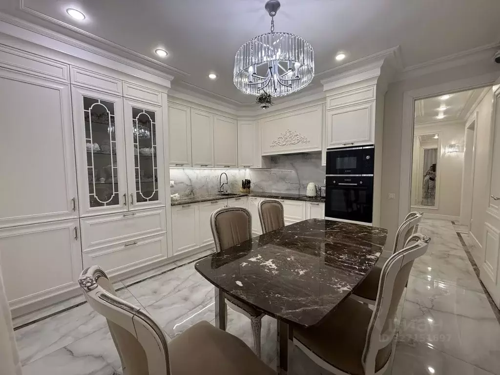 3-к кв. Московская область, Красногорск бул. Ильинский, 8 (97.9 м) - Фото 1