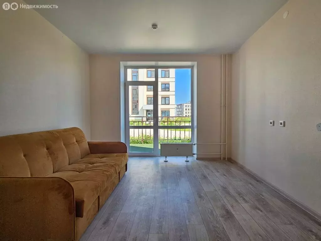 2-комнатная квартира: Пермь, улица Борцов Революции, 1Ак4 (70.4 м) - Фото 2