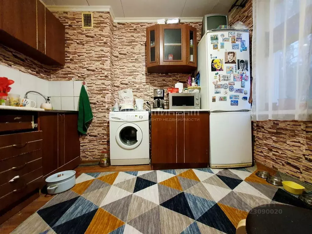 2-к кв. Владимирская область, Ковров Ковров-8 мкр, 15 (47.0 м) - Фото 2