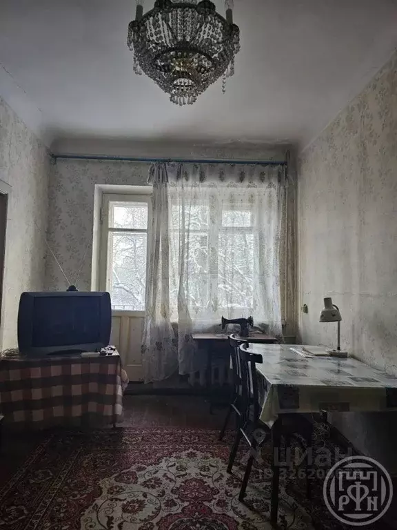 2-к кв. Ленинградская область, Кингисепп Железнодорожная ул., 4 (44.5 ... - Фото 1