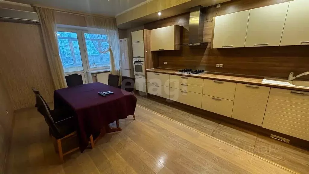 3-к кв. Ханты-Мансийский АО, Ханты-Мансийск ул. Мира, 51 (106.0 м) - Фото 1