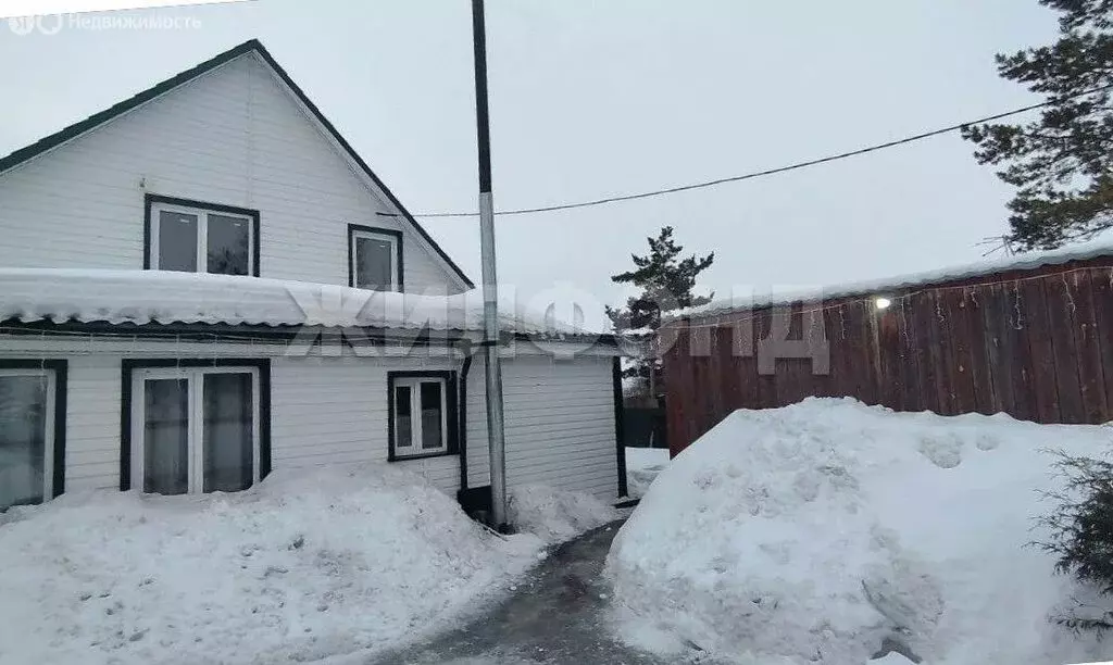 Дом в Колыванский район, деревня Воробьёво, Береговая улица (94.3 м) - Фото 1