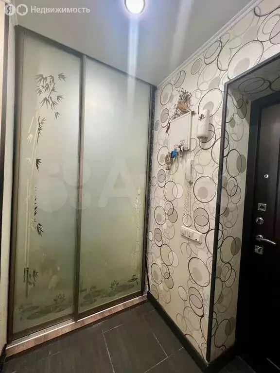 3-комнатная квартира: Саратов, Заводской район (48 м) - Фото 1