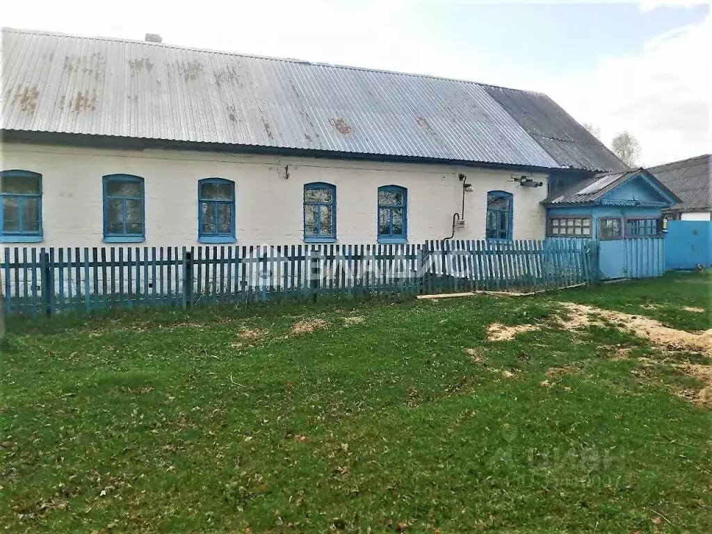 Дом в Калужская область, Людиновский муниципальный округ, д. Заболотье ... - Фото 1