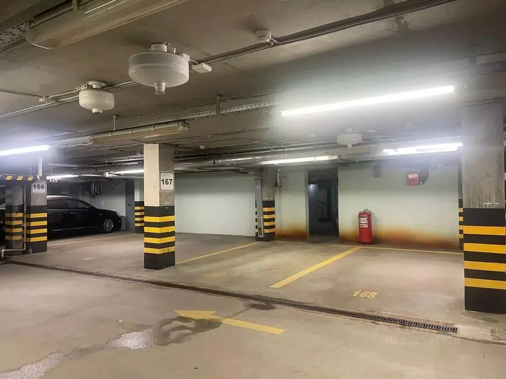 Гараж в Санкт-Петербург Дивенская ул., 5 (11 м) - Фото 2