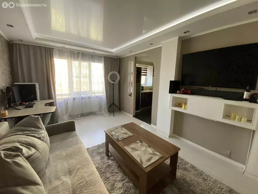 2-комнатная квартира: Мурманск, улица Радищева, 16 (46 м) - Фото 1