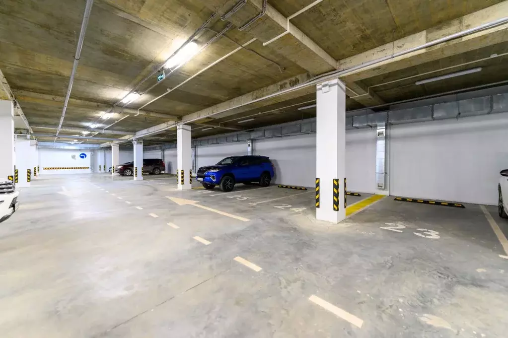 Гараж в Сахалинская область, Южно-Сахалинск ул. имени Космонавта ... - Фото 1