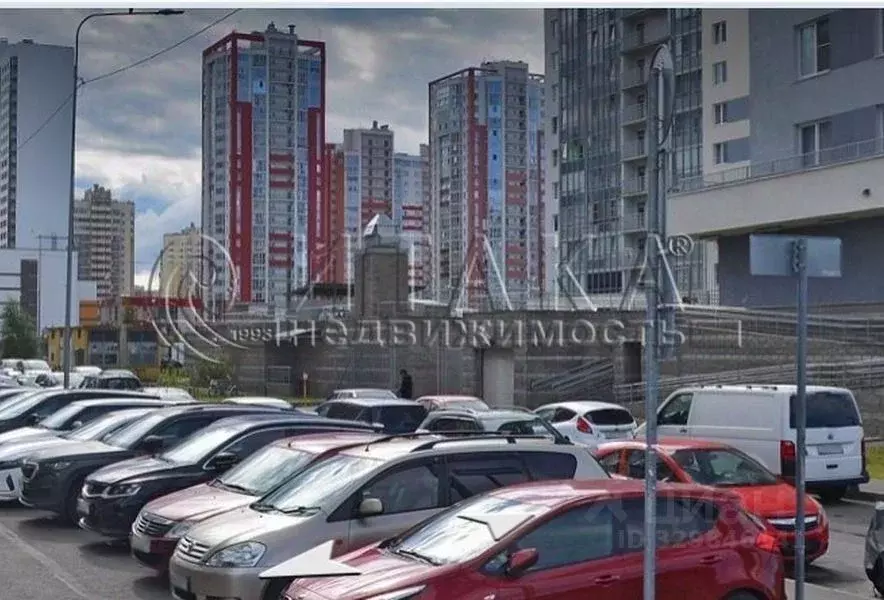 Гараж в Санкт-Петербург ул. Маршала Казакова, 70к1 (13 м) - Фото 1
