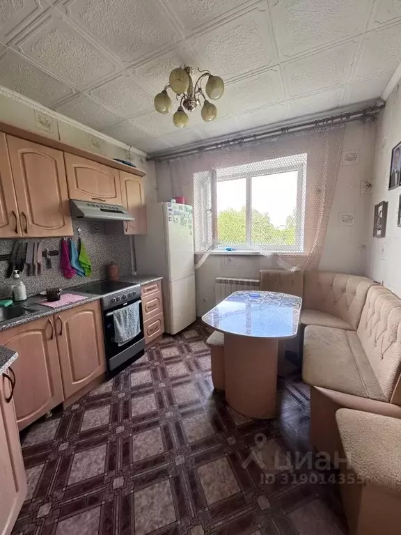 2-к кв. Кемеровская область, Прокопьевск ул. Петренко, 3 (50.0 м) - Фото 0