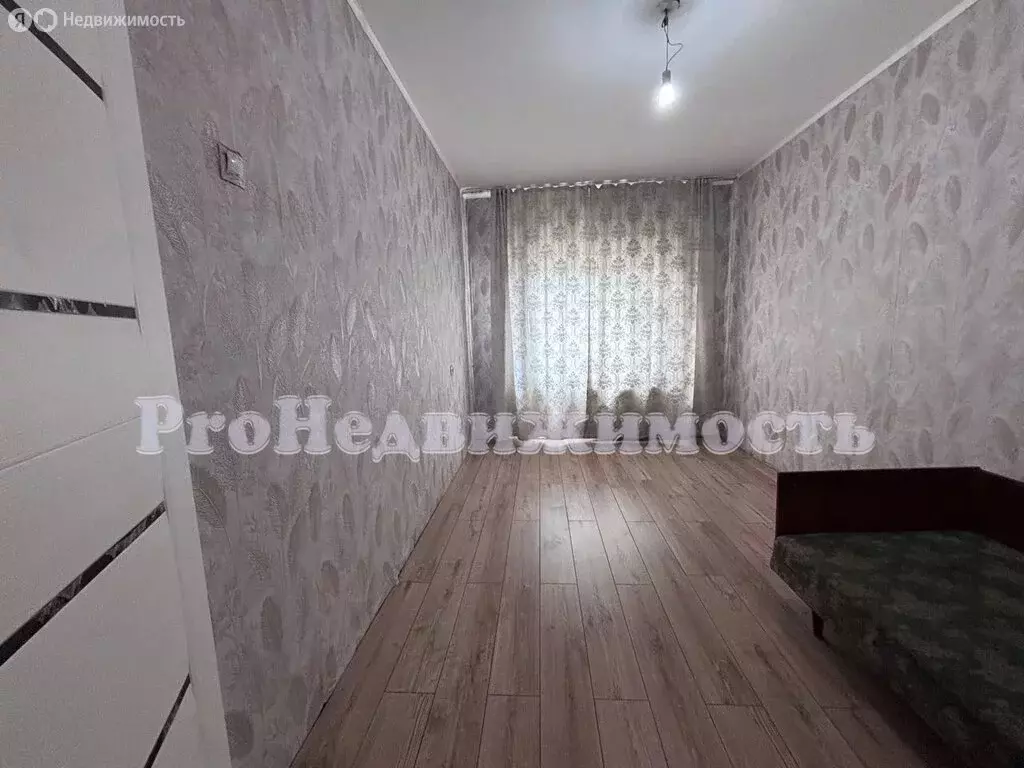 3-комнатная квартира: Шагонар, Саяно-Шушенская улица, 7 (69.5 м) - Фото 2