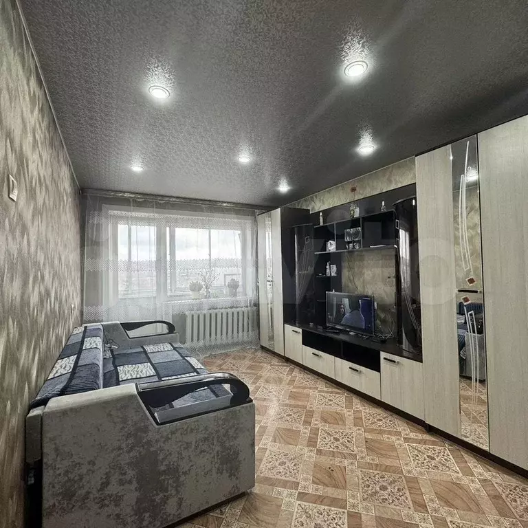 2-к. квартира, 45 м, 5/5 эт. - Фото 1