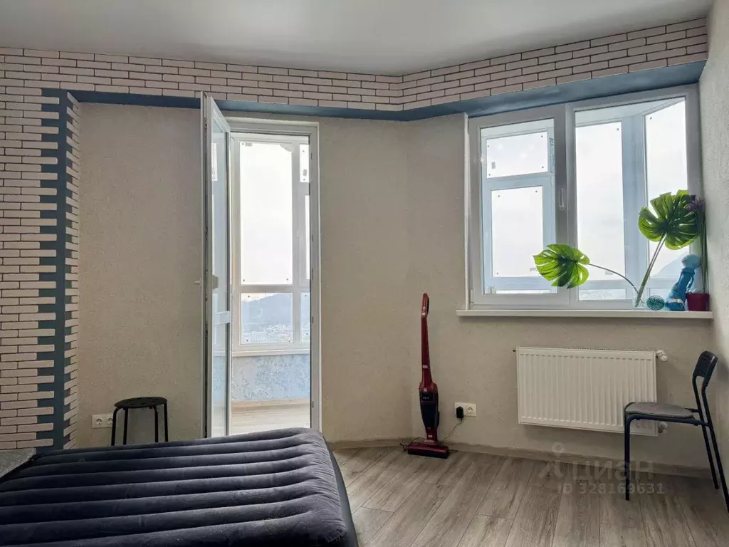 1-к кв. Крым, Алушта ул. 60 лет СССР, 29 (36.2 м) - Фото 1