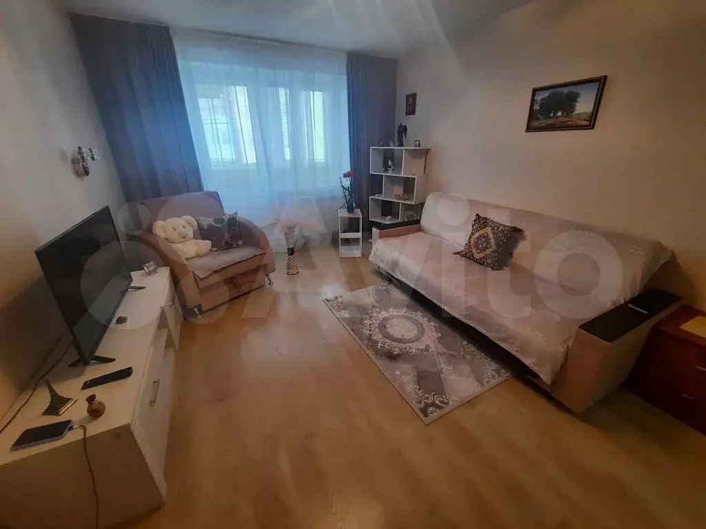 1-к. квартира, 45 м, 4/10 эт. - Фото 0