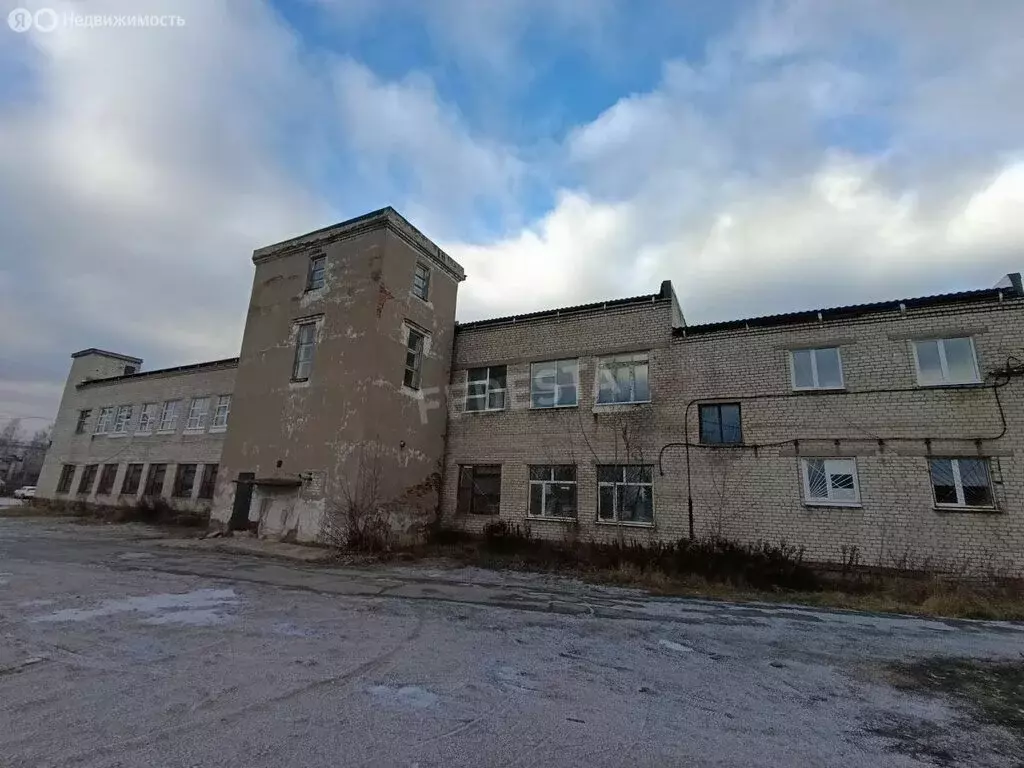 Помещение свободного назначения (1367.9 м) - Фото 1