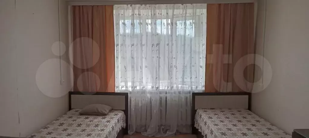 Комната 14 м в 8-к., 5/5 эт. - Фото 0