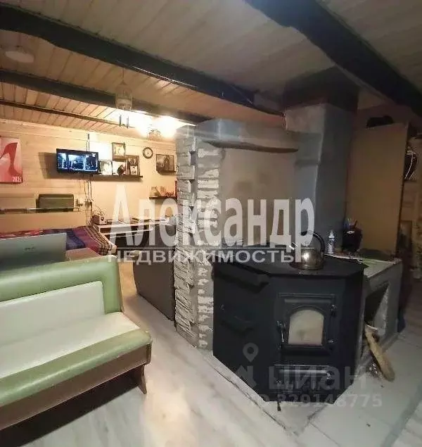 Дом в Ленинградская область, Выборг Дружба ВКУ СНТ, ул. 3-я Дивная, 14 ... - Фото 2