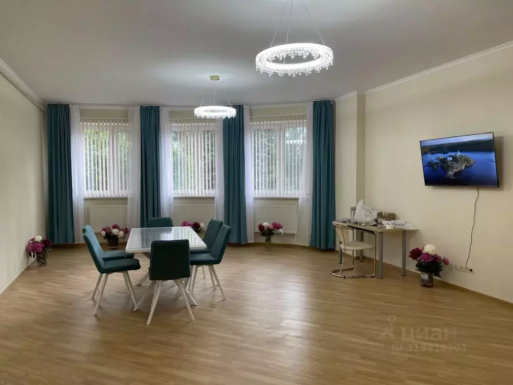 3-к кв. Московская область, Одинцовский городской округ, д. Гигирево, ... - Фото 0
