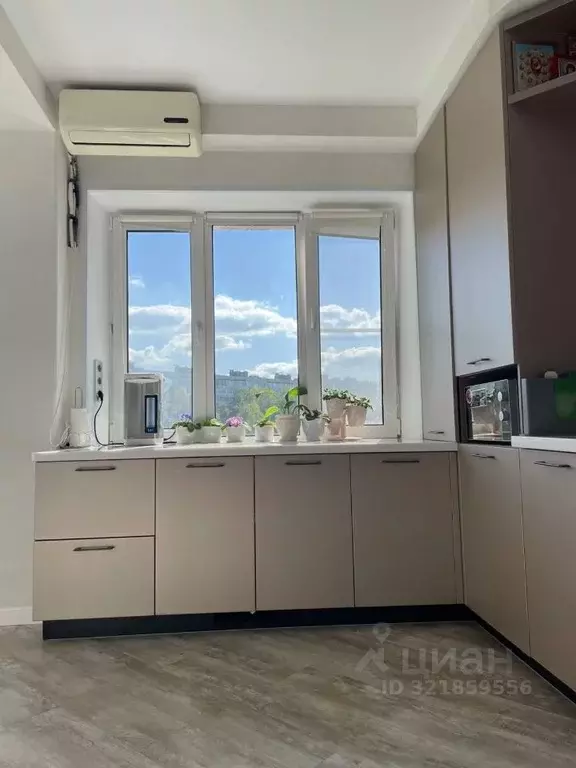 3-к кв. Чувашия, Чебоксары Университетская ул., 9к1 (92.0 м) - Фото 1