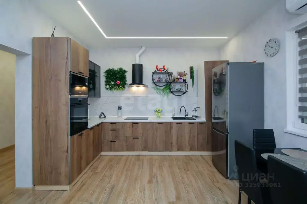 Дом в Калининградская область, Гурьевский муниципальный округ, пос. ... - Фото 1