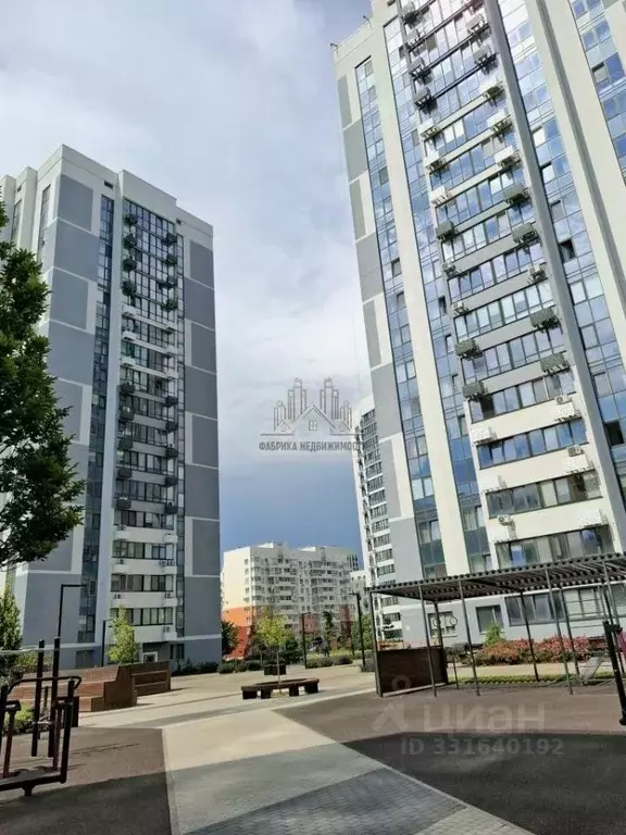 2-к кв. Крым, Симферополь ул. Никанорова, 4А (57.0 м) - Фото 1