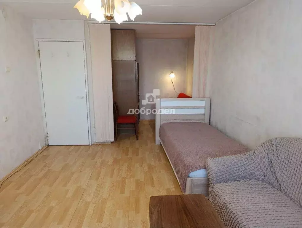 1-к кв. Свердловская область, Екатеринбург ул. Крауля, 79 (37.5 м) - Фото 1