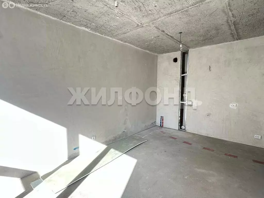 2-комнатная квартира: Новосибирск, улица Семьи Шамшиных, 93 (39.6 м) - Фото 1
