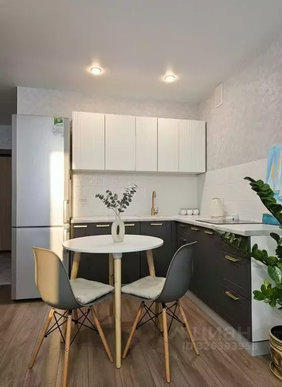 1-к кв. Татарстан, Казань ул. Рихарда Зорге, 11В (33.0 м) - Фото 1