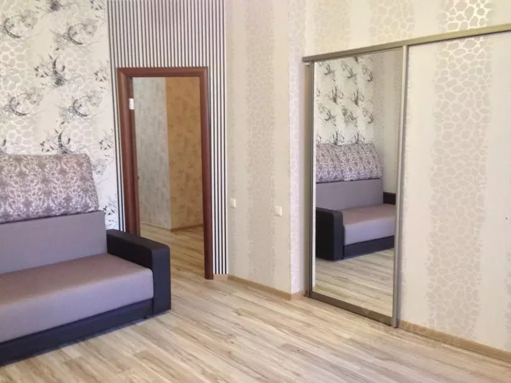 1-к кв. Волгоградская область, Волгоград ул. Им. Циолковского, 37 ... - Фото 0