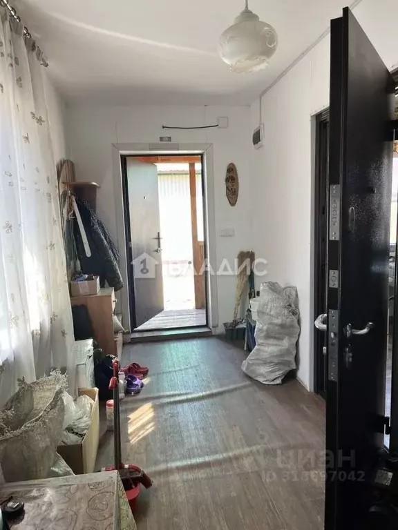 Дом в Бурятия, Улан-Удэ Иволгинский пер. (45 м) - Фото 0