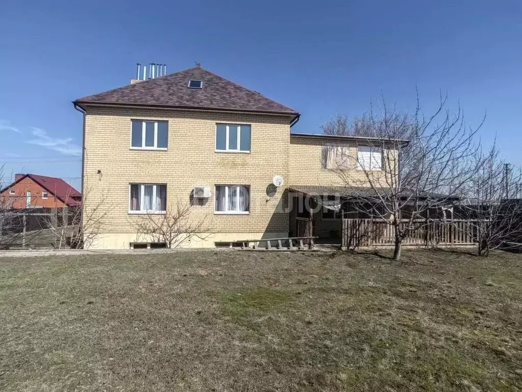 Дом в Волгоградская область, Волгоград Ежовская ул., 35 (340 м) - Фото 2